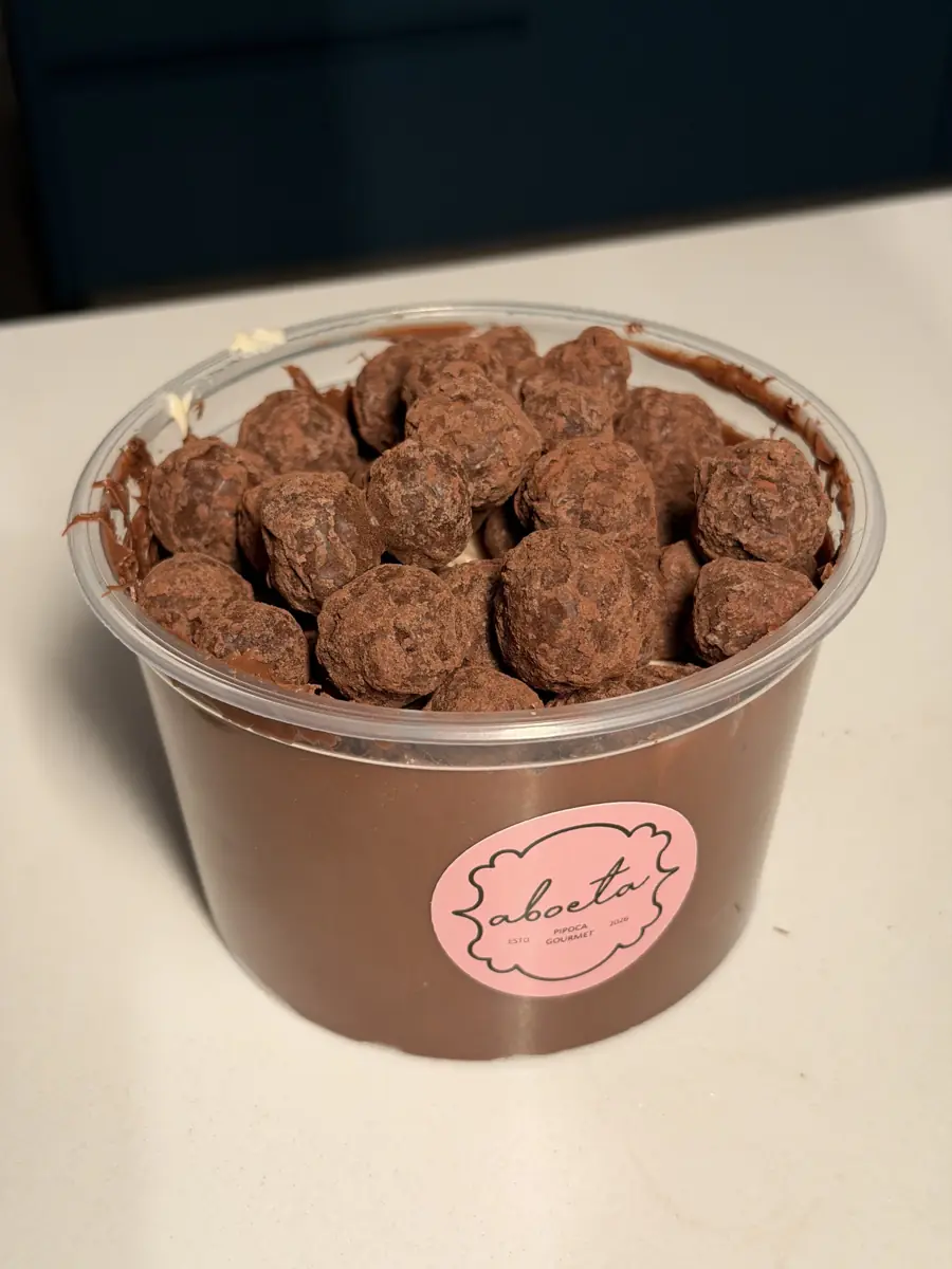 Balde artesanal de pipoca gourmet Aboeta sabor Cacau Trufado
